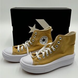 Chuck Taylor All Star Platform Converse Size 6.5 Dunescape NWT